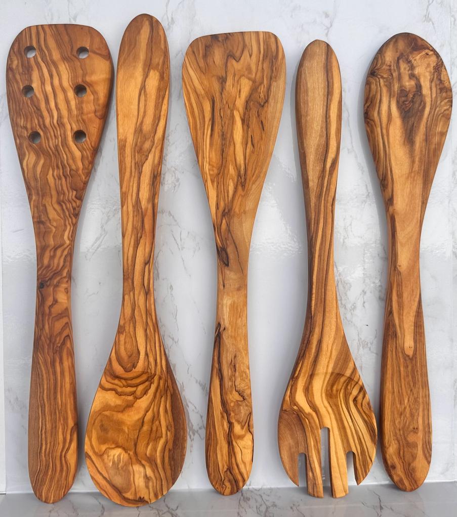 ForestCraft Mediterranean Olive Set olive wood utensils with warm natural tones